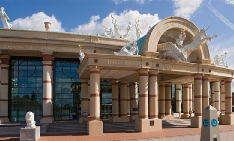 Trafford Centre Opening Times