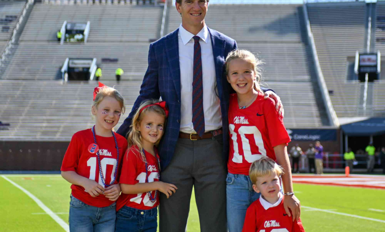 ava frances manning