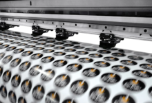 Custom Vinyl Stickers: The Complete Guide to Durable and Waterproof Sticker Printing