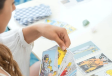 What to Expect from a Professional Online Tarot Reading Session